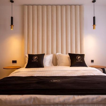 Plaza Boutique Hotel Priština Exteriér fotografie