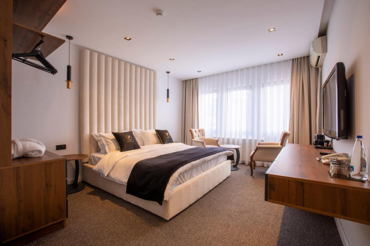 Plaza Boutique Hotel Priština Exteriér fotografie